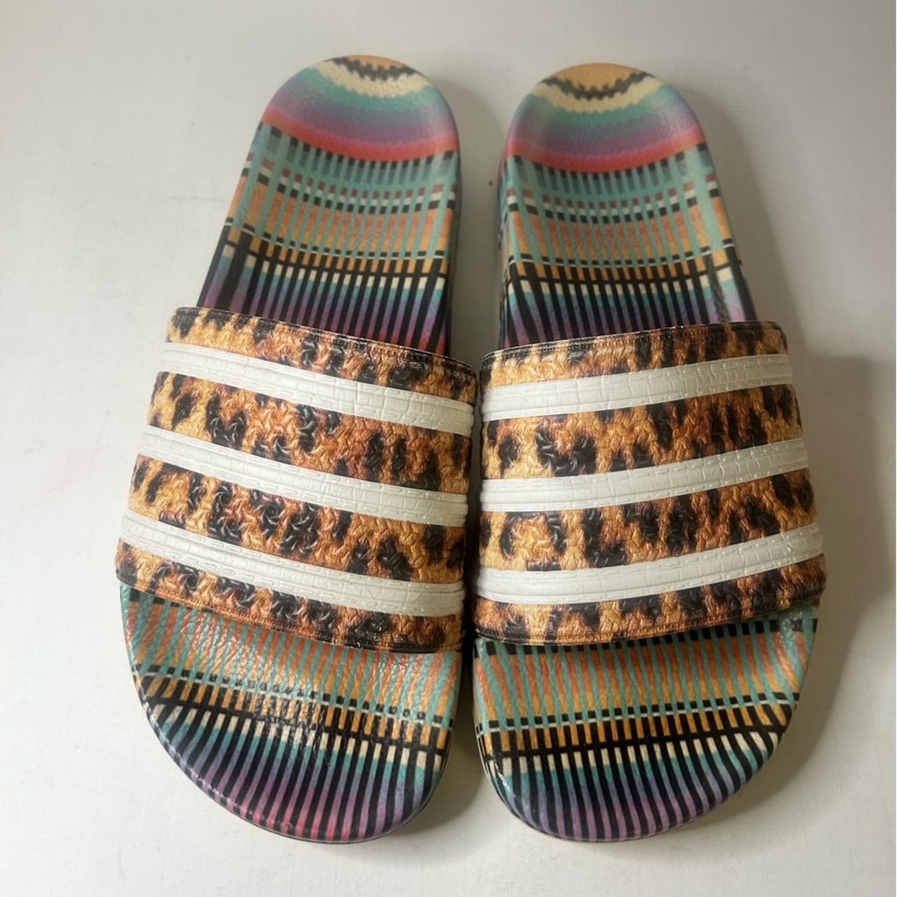 Adidas Adilette Slides Men’s 9 The Farm Brazilian Dance Women’s 10.5